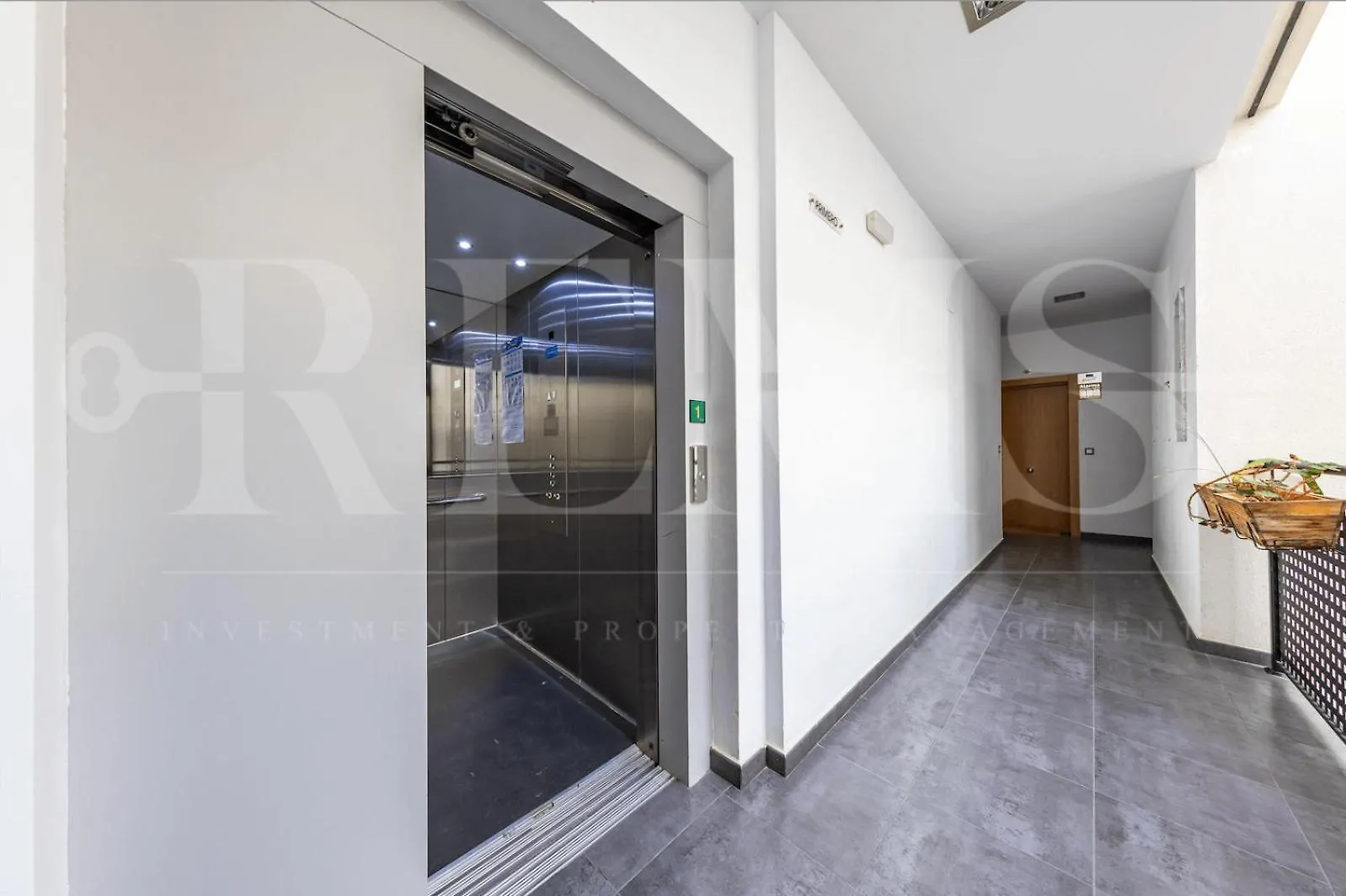 Relaxing Apartment With Parking - Center By Rems Málaga