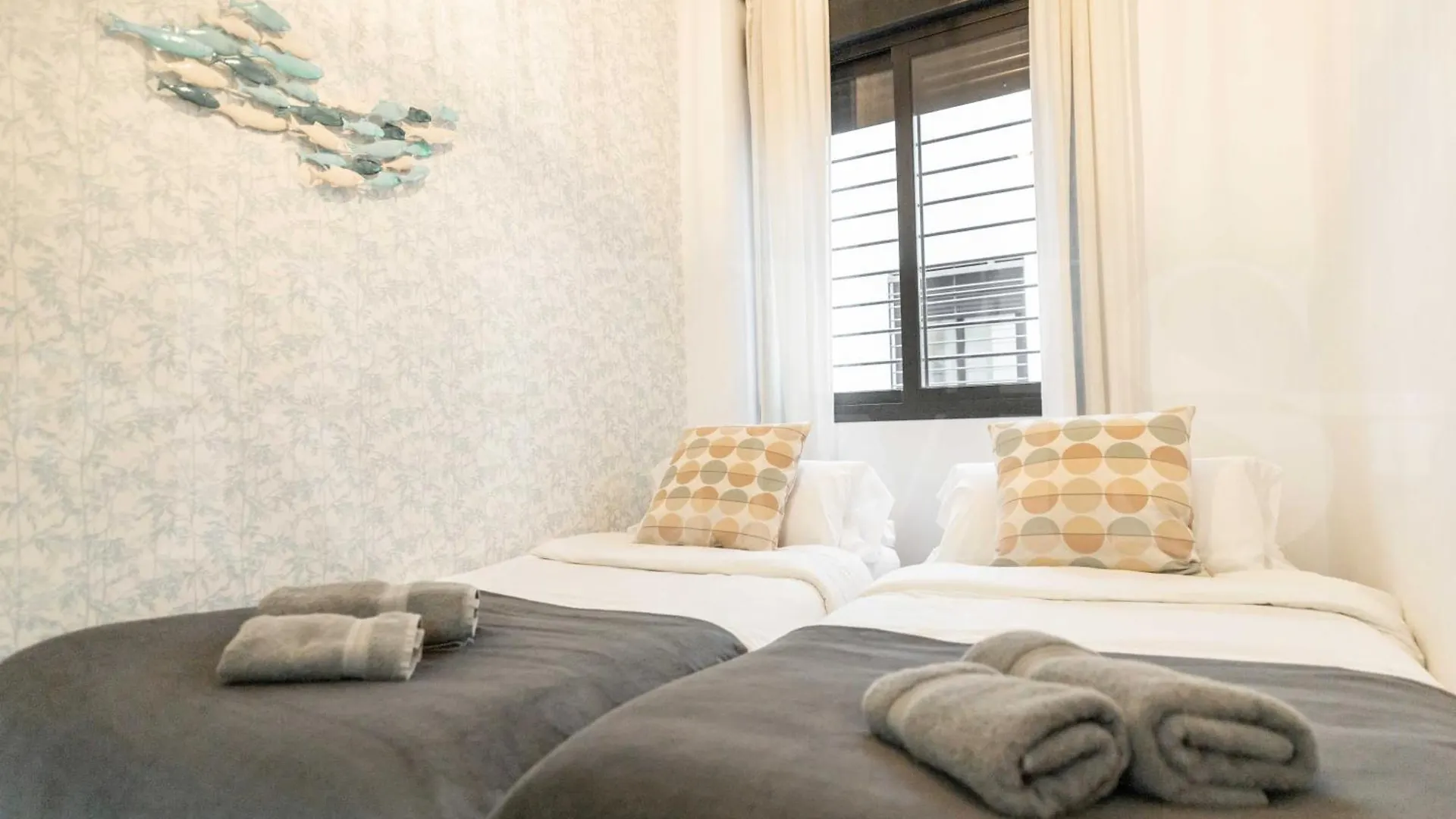 Relaxing Apartment With Parking - Center By Rems Málaga