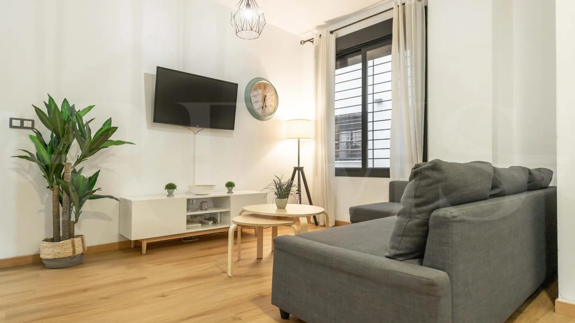 Relaxing Apartment With Parking - Center By Rems Málaga 0*,